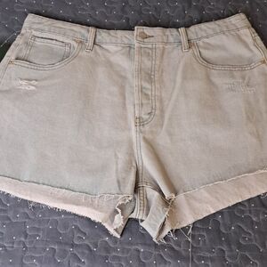 Wild Fable 2.5 inch Super high rise cutoff jean shorts size 16 NWT